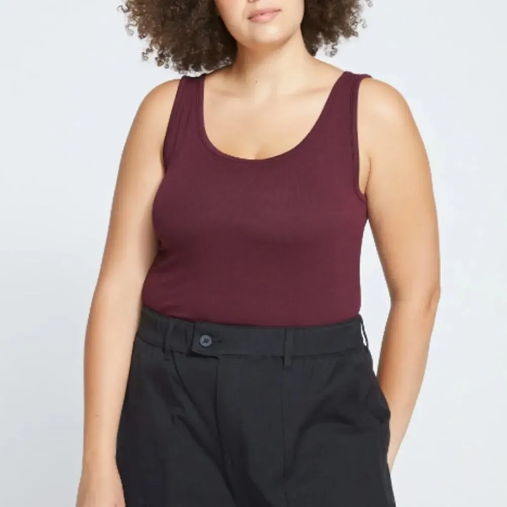 NWT Universal‎ Standard Sz 7X Foundation Ribbed Tank Top Solid Black Plus
